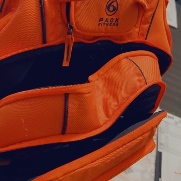 Six pack bags - Picture 4 of 8